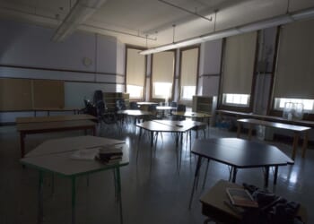 Falling birthrates could worsen Illinois' declining public school enrollment 